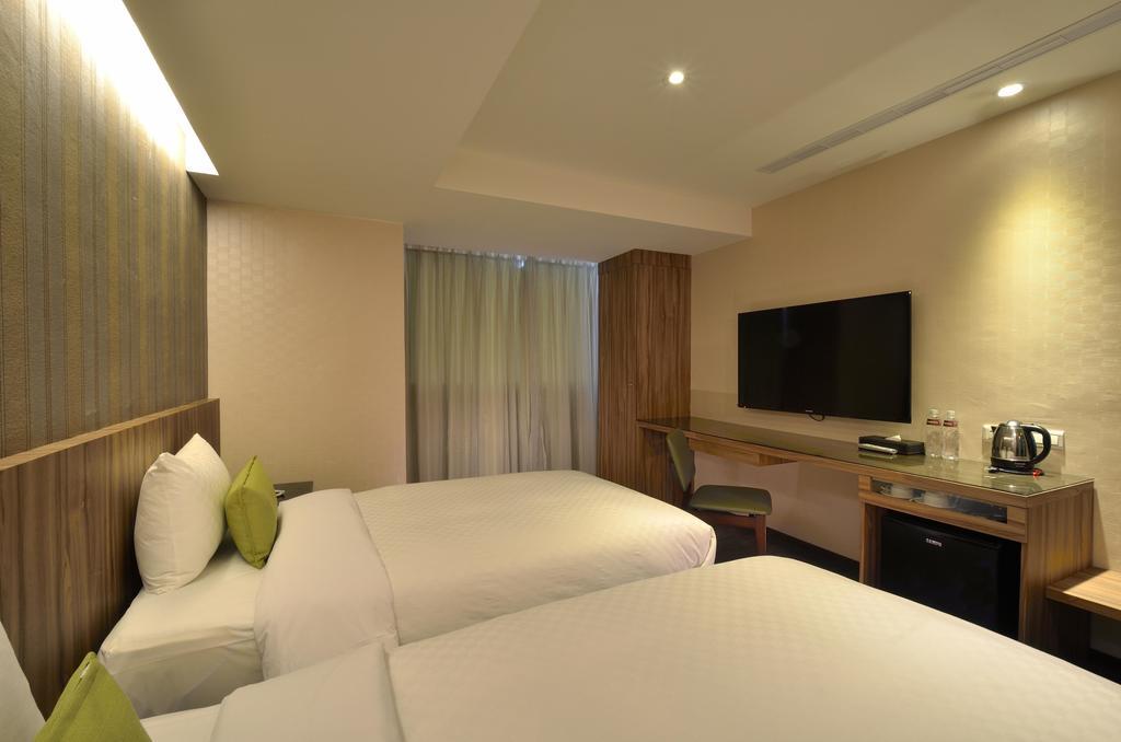 Hotel 欣欣時尚旅店松山站 Taipéi Habitación foto